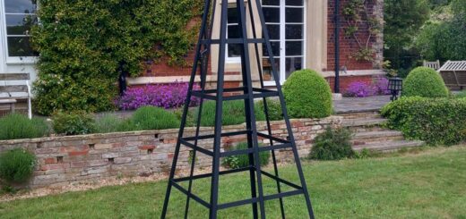garden obelisk